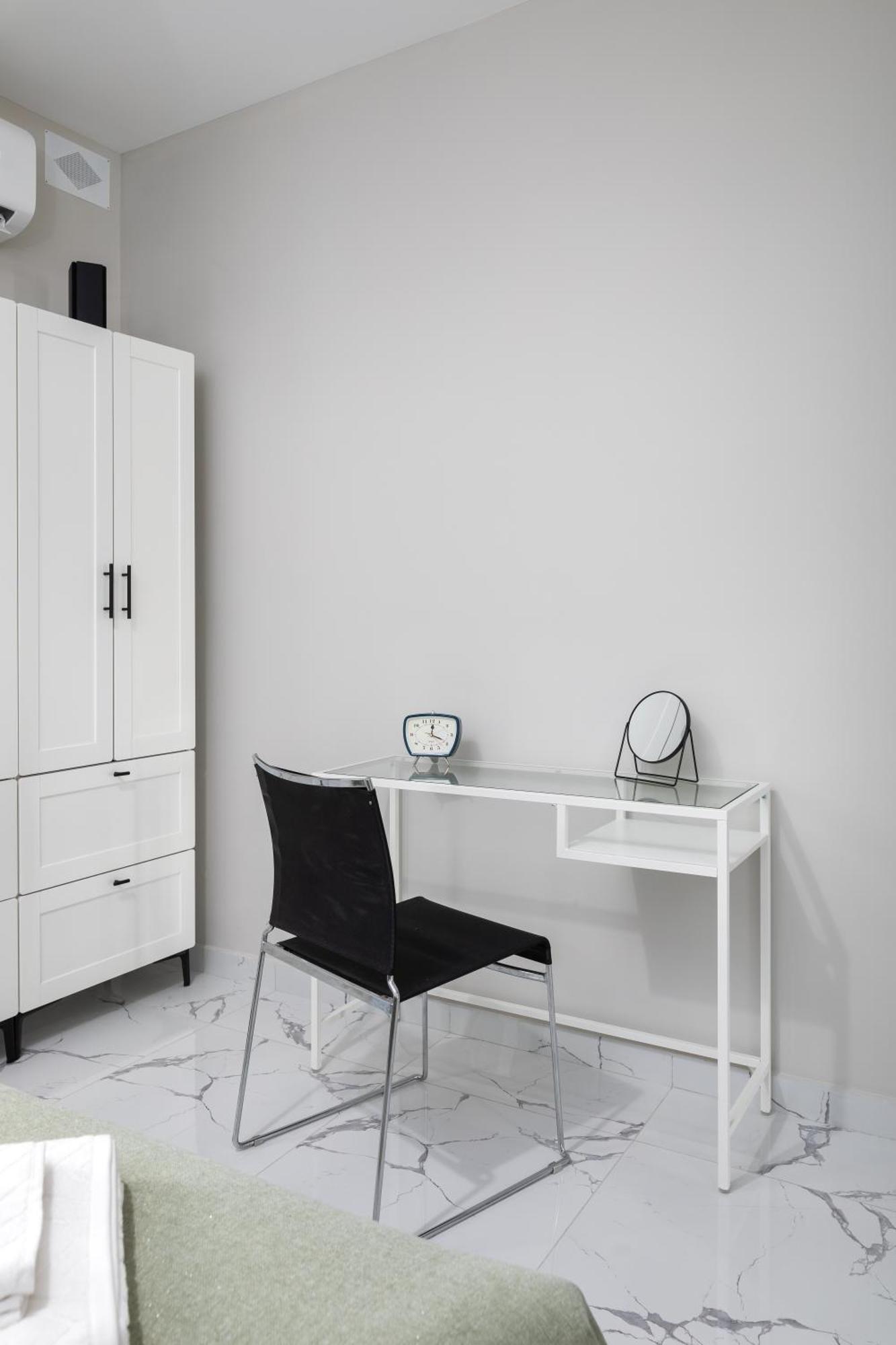 Modern 2Br Cosy Apartment With Large Terrace - Close To Manoel Island & Tigne Shopping Mall Сліма Екстер'єр фото