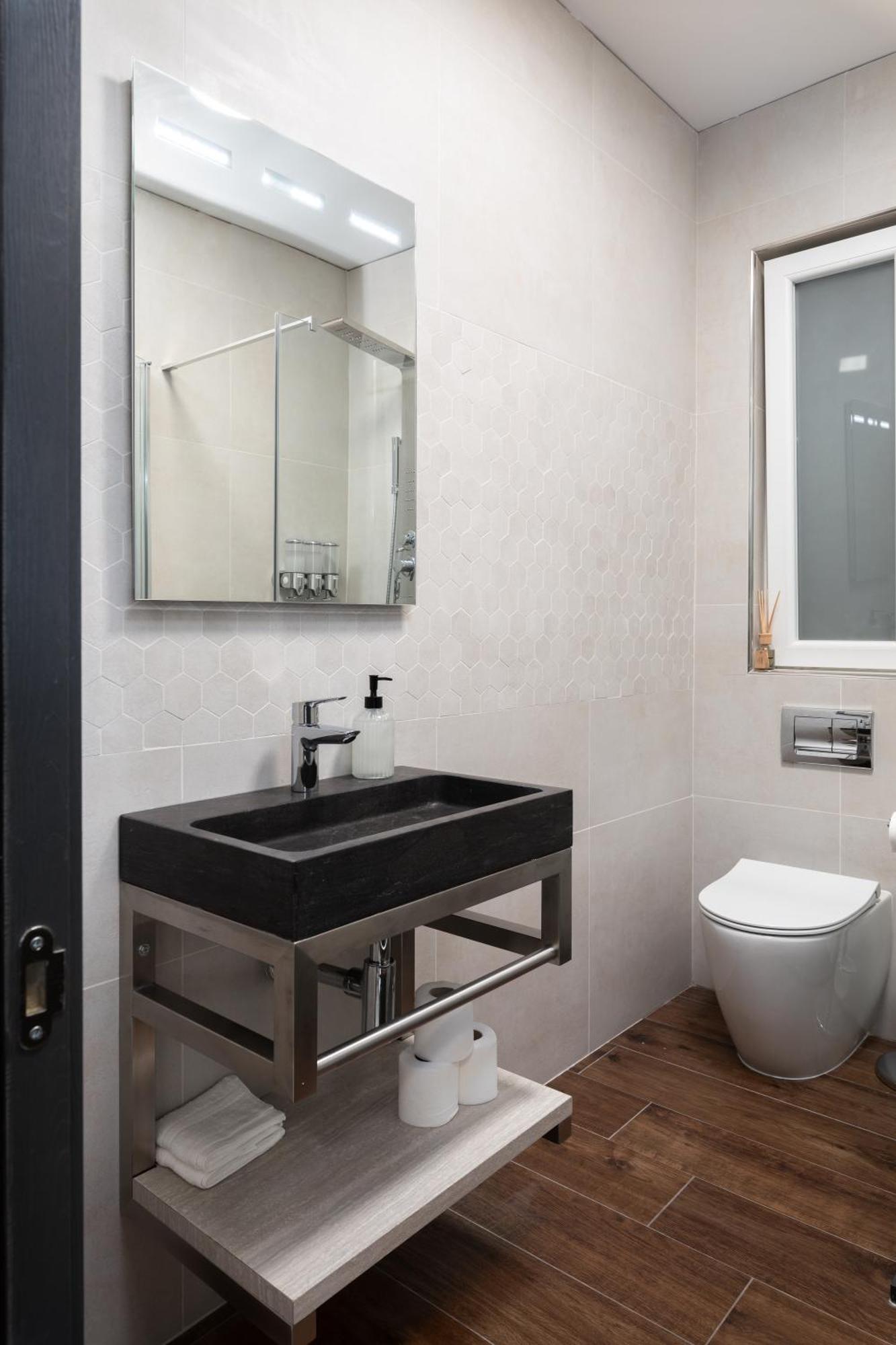 Modern 2Br Cosy Apartment With Large Terrace - Close To Manoel Island & Tigne Shopping Mall Сліма Екстер'єр фото